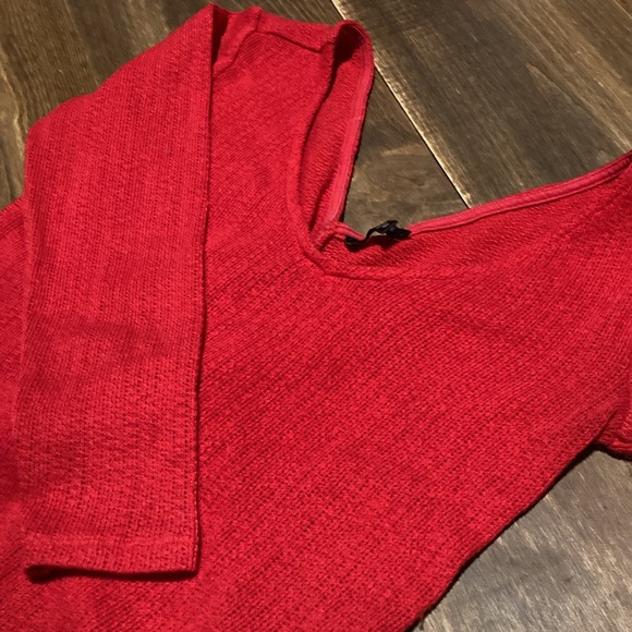 Light crop sweater with twist knot back in extra small by dynamite - Picture 7 of 7